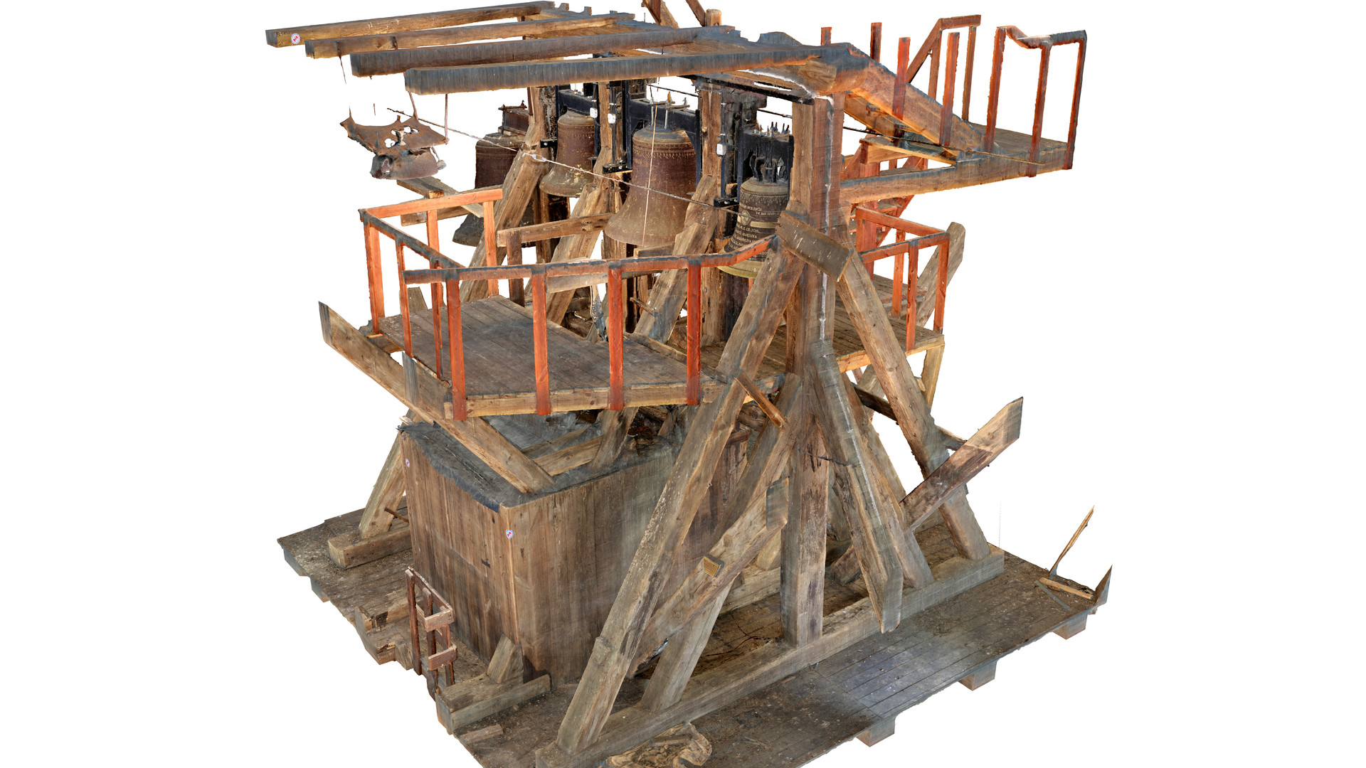 Widok wsporczej konstrukcji ciesielskiej dla zestawu 4 dzwonów, tak zwanego 'kozła'. Widok od strony południowo-wschodniej.