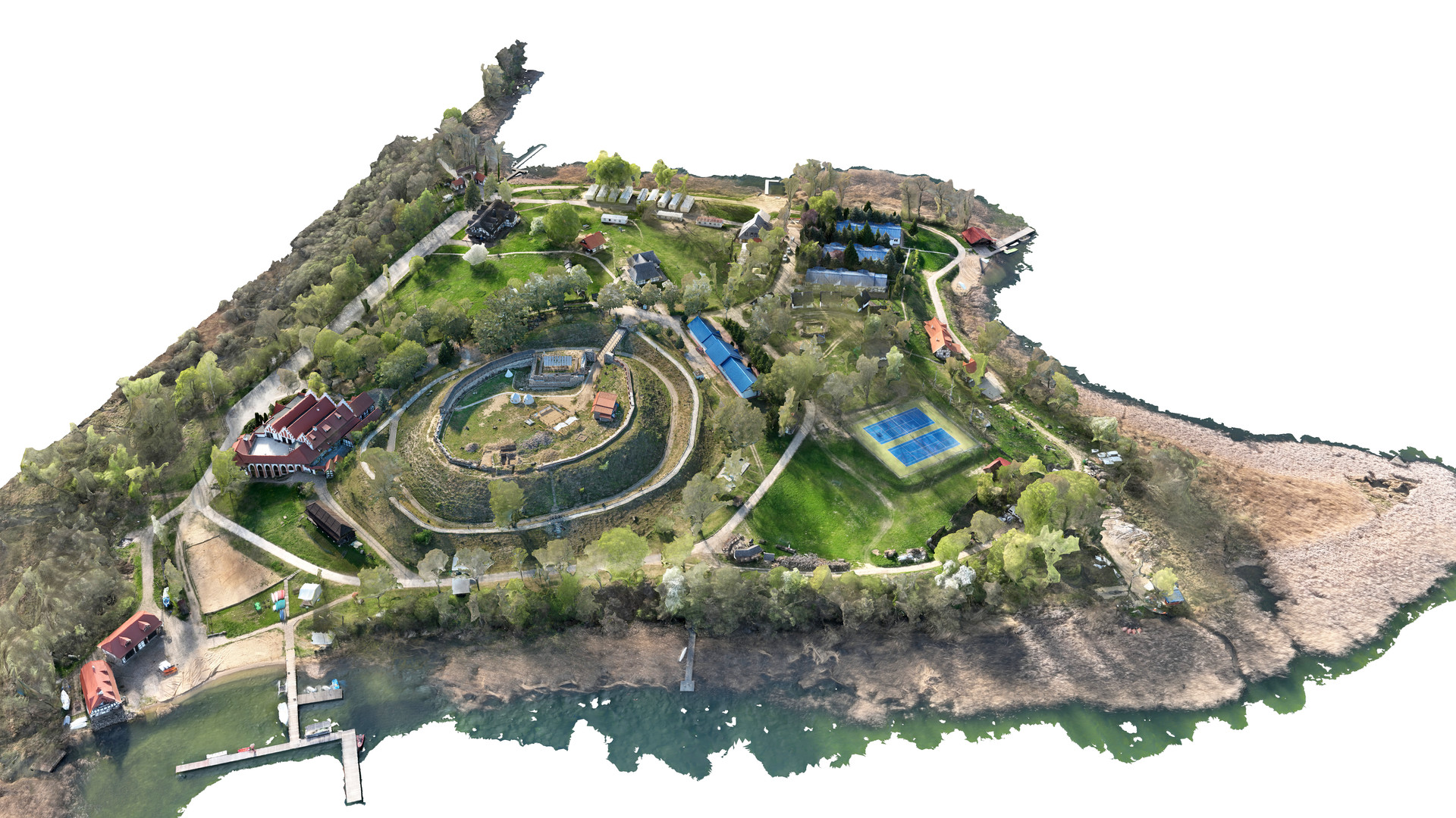 Widok modelu ruin zamku wraz półwyspem z perspektywy ptasiej od strony wschodniej.