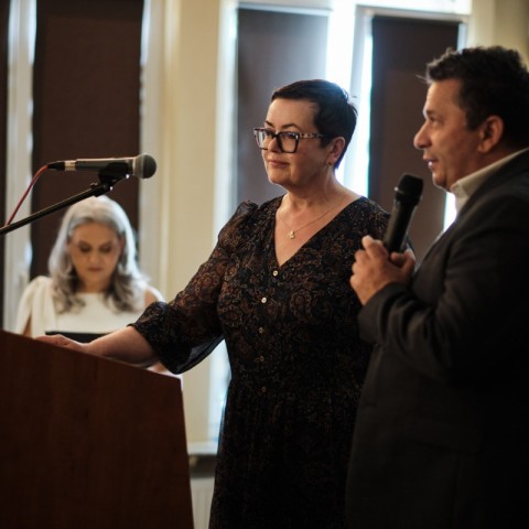 Powiększ obraz: Inauguracja ZDD 2024, Maria Witek i Przemysław Wraga witają gości